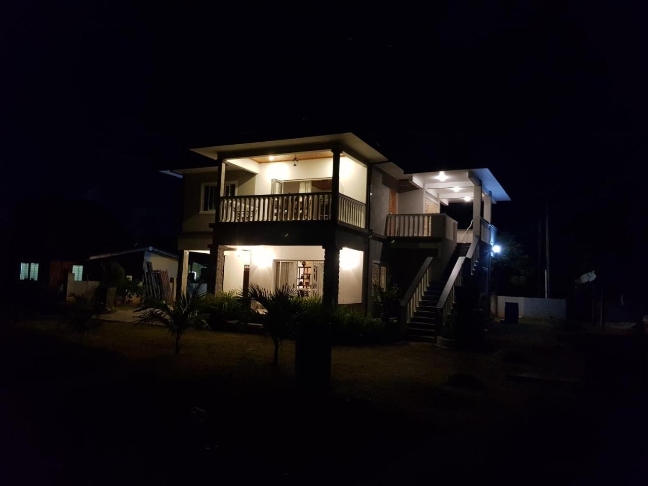 Chez Coco Apartment Pointe Au Sel Exterior photo